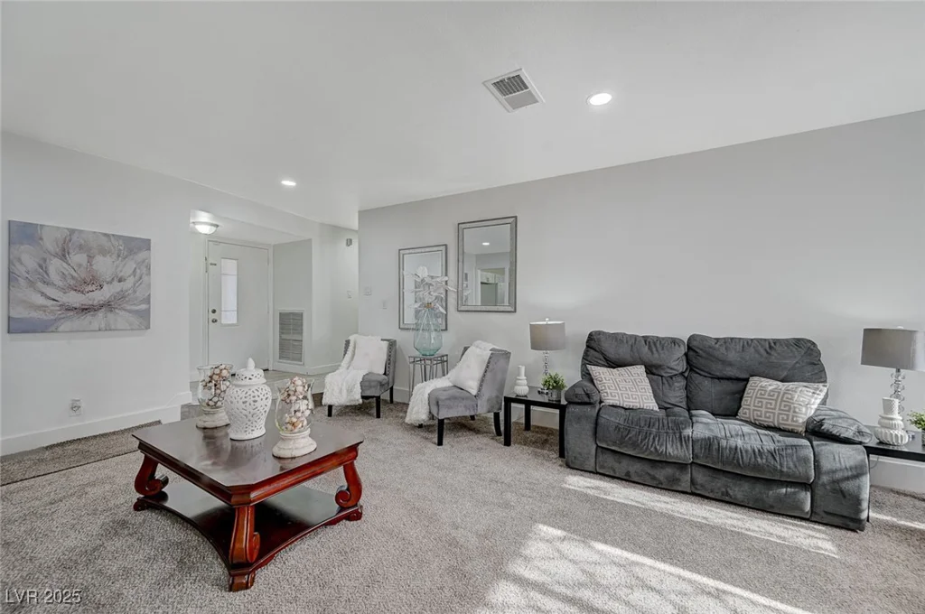 4385 El Cebra, Las Vegas, NV 89121