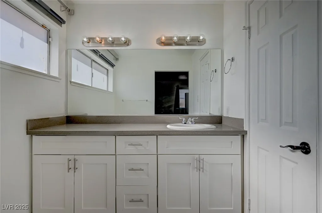 4385 El Cebra, Las Vegas, NV 89121