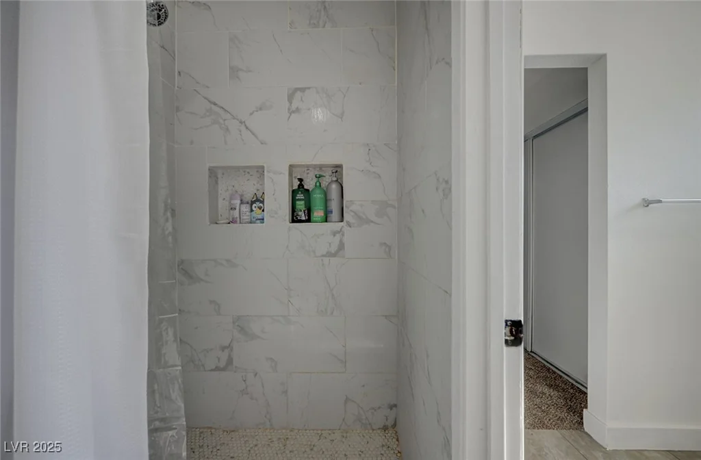 4385 El Cebra, Las Vegas, NV 89121