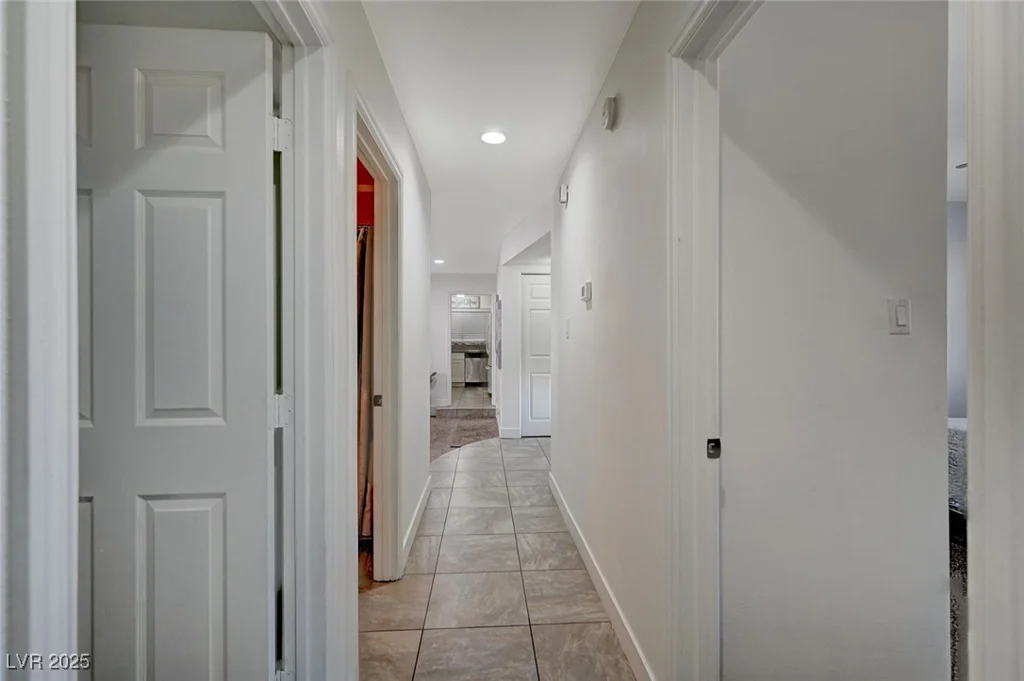 4385 El Cebra, Las Vegas, NV 89121