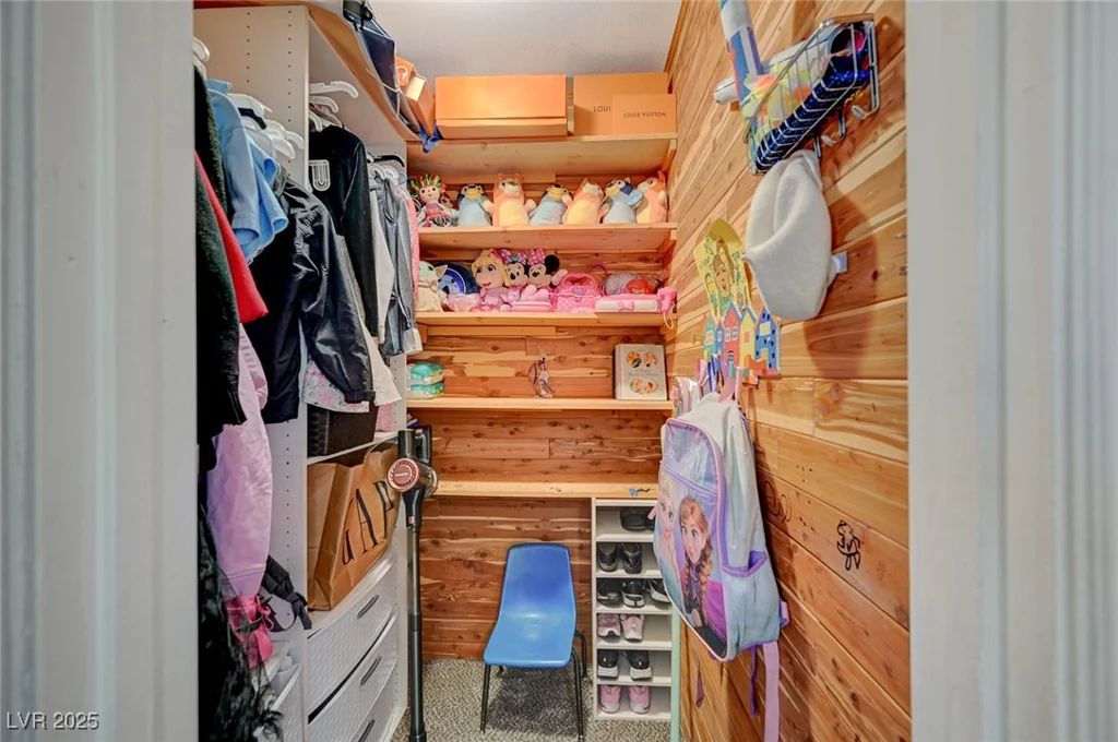 4385 El Cebra, Las Vegas, NV 89121