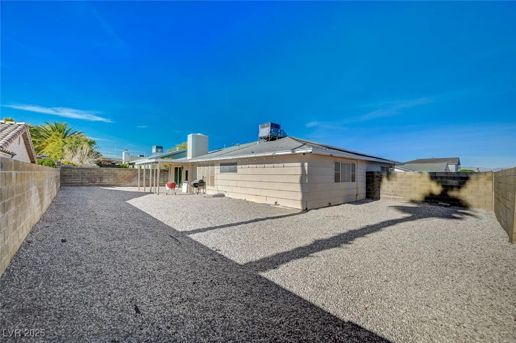 4385 El Cebra, Las Vegas, NV 89121