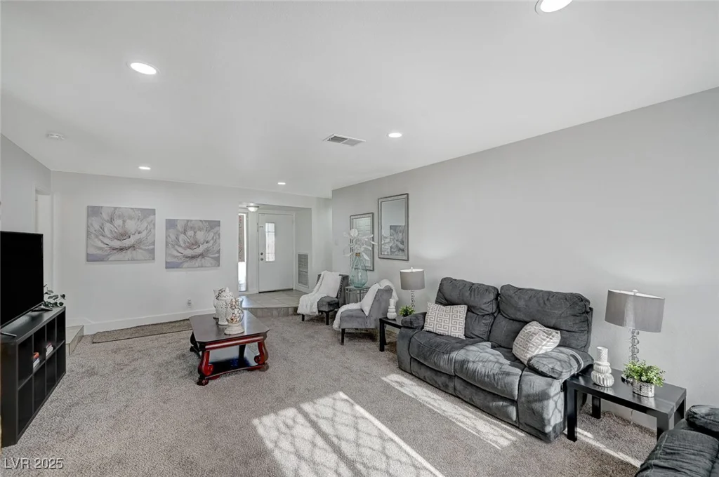 4385 El Cebra, Las Vegas, NV 89121
