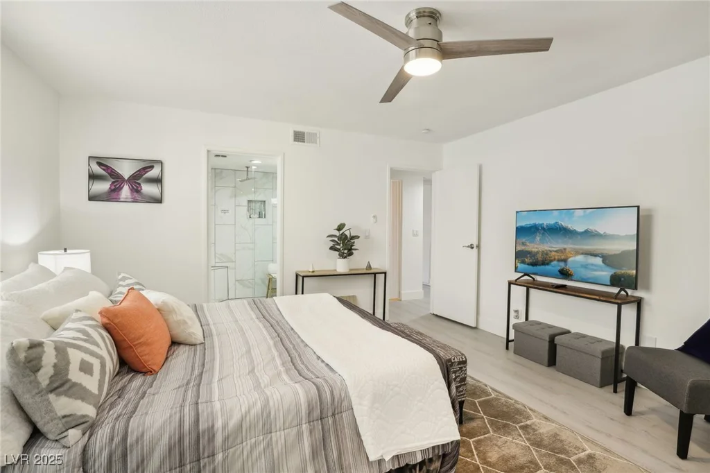 4975 Newport Cove, Las Vegas, NV 89119
