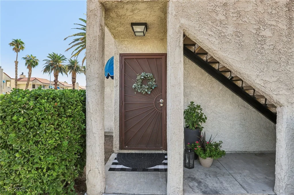 4975 Newport Cove, Las Vegas, NV 89119
