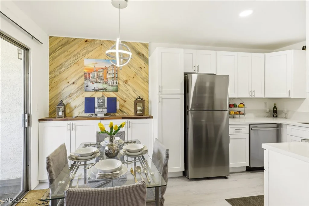 4975 Newport Cove, Las Vegas, NV 89119