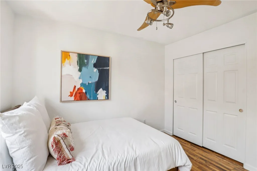 9347 Malaya Garnet, Las Vegas, NV 89148
