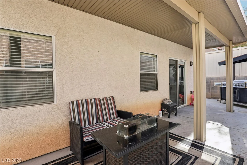 9347 Malaya Garnet, Las Vegas, NV 89148