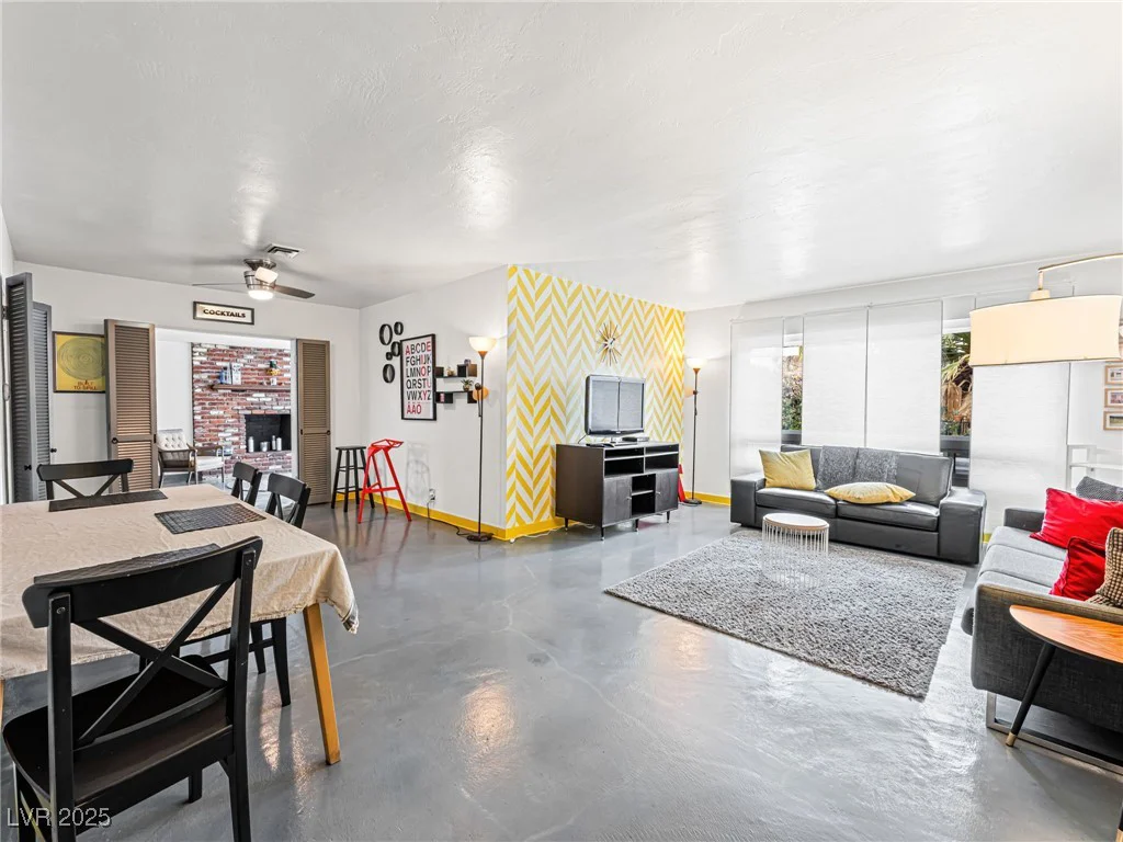 1709 6th, Las Vegas, NV 89104