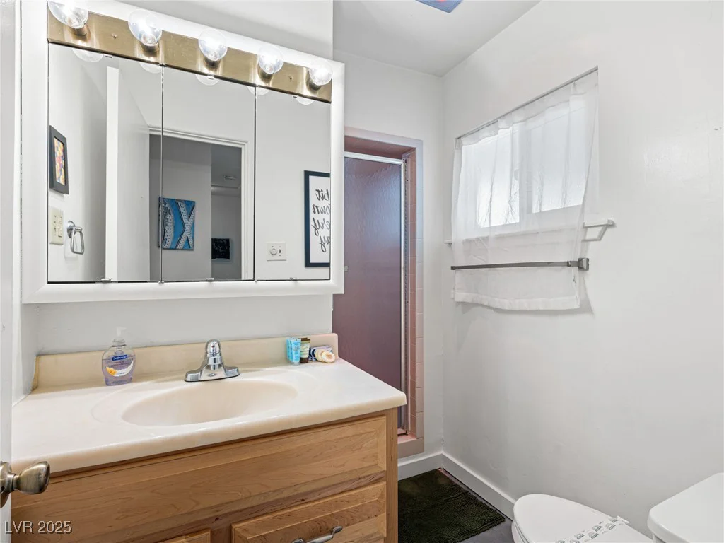 1709 6th, Las Vegas, NV 89104