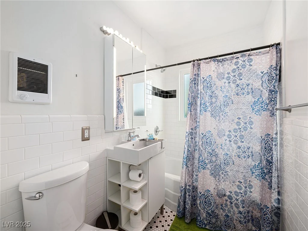 1709 6th, Las Vegas, NV 89104