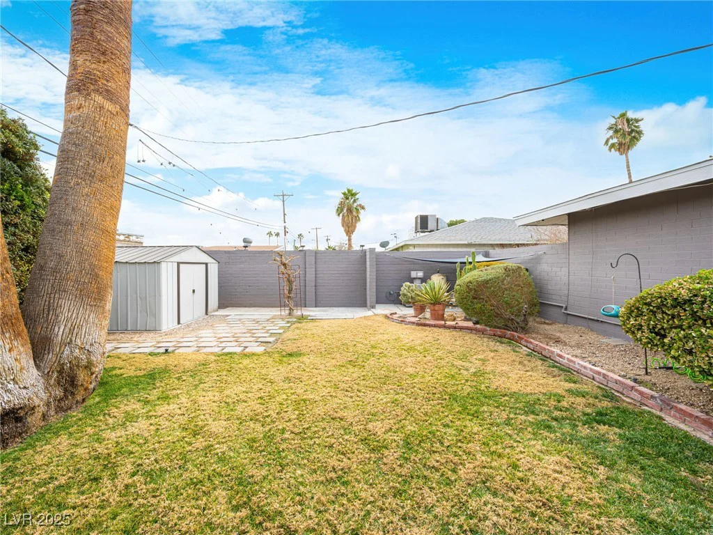 1709 6th, Las Vegas, NV 89104