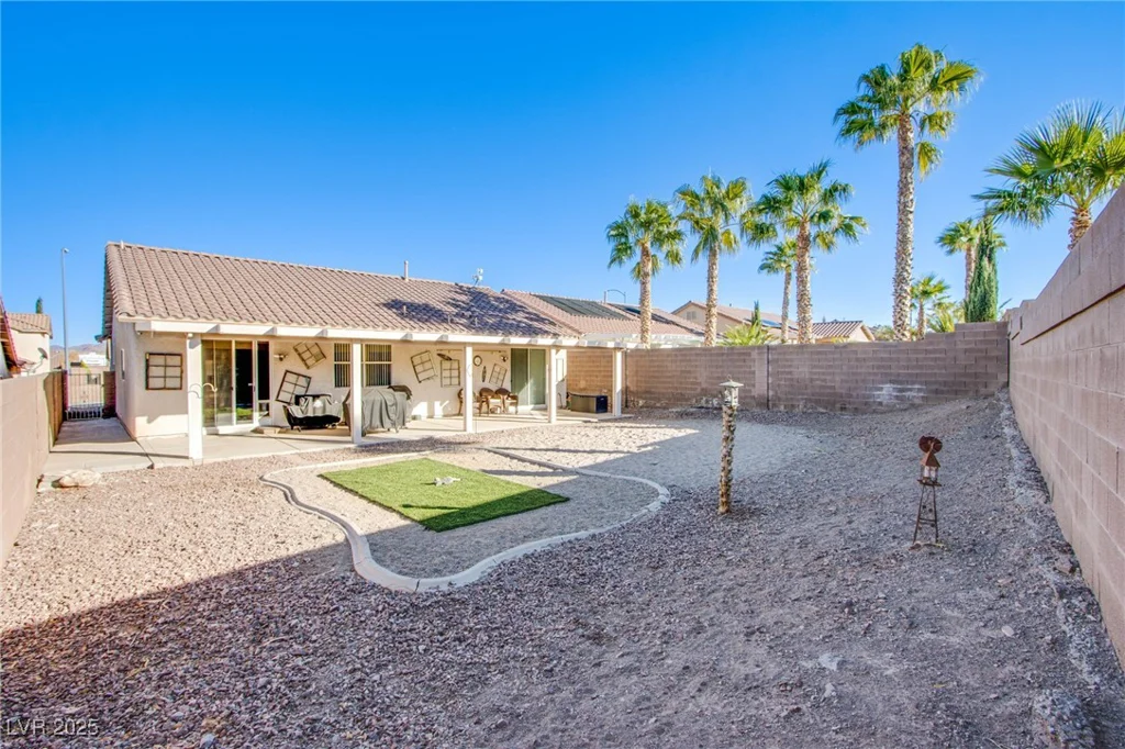 1017 Amber Gate, Henderson, NV 89002