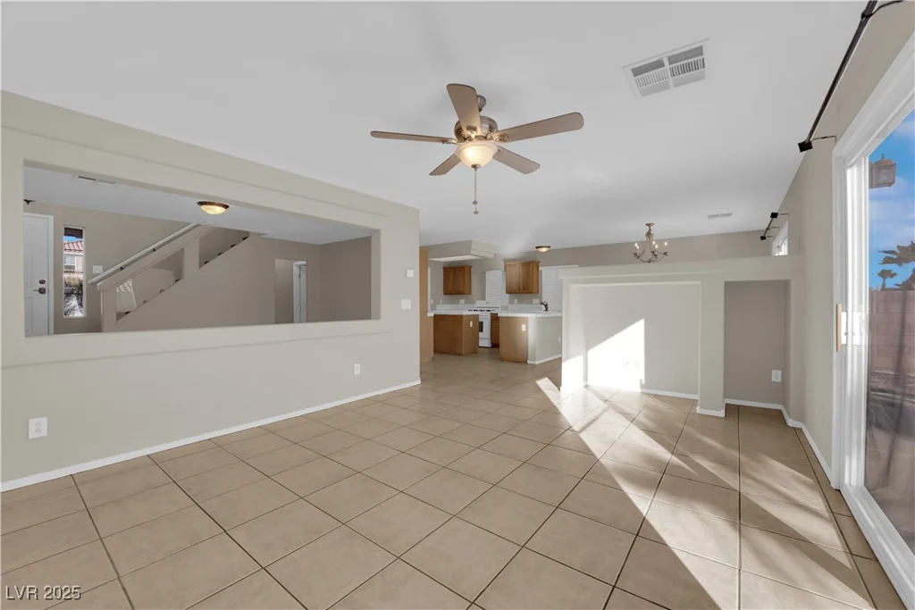 7640 Ribbon Garland, Las Vegas, NV 89139