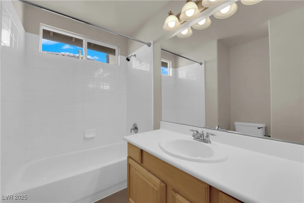 7640 Ribbon Garland, Las Vegas, NV 89139