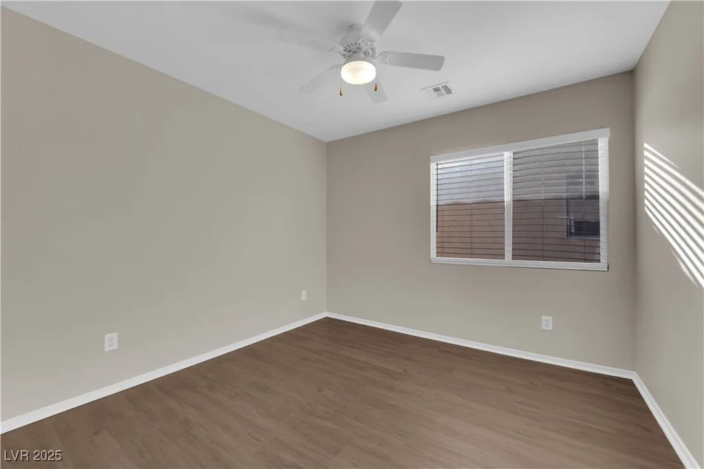 7640 Ribbon Garland, Las Vegas, NV 89139