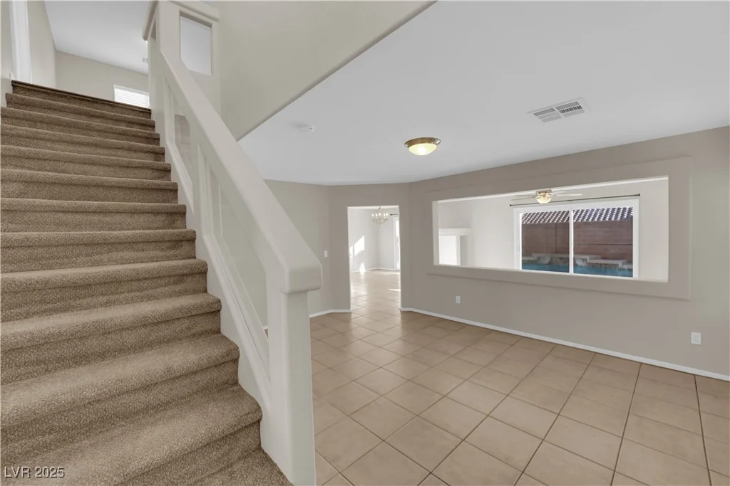 7640 Ribbon Garland, Las Vegas, NV 89139