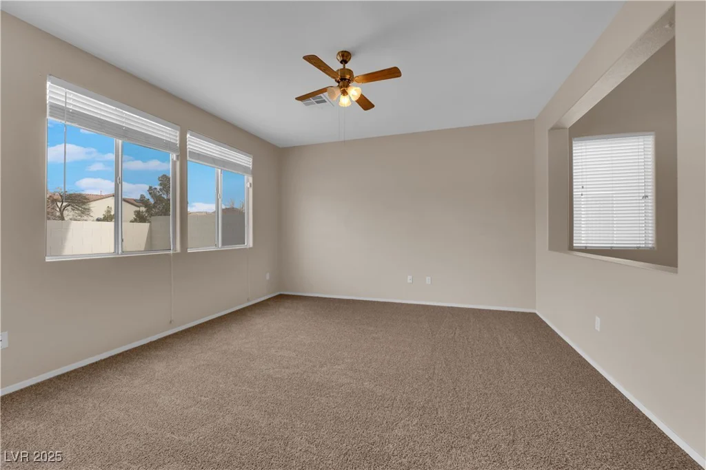 10646 Shifting Breeze, Las Vegas, NV 89129