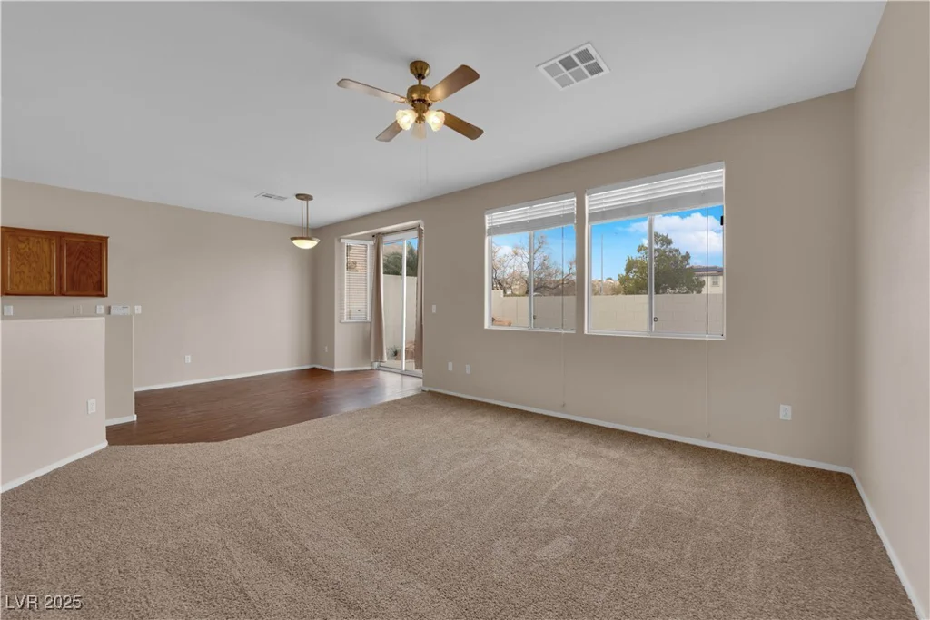 10646 Shifting Breeze, Las Vegas, NV 89129