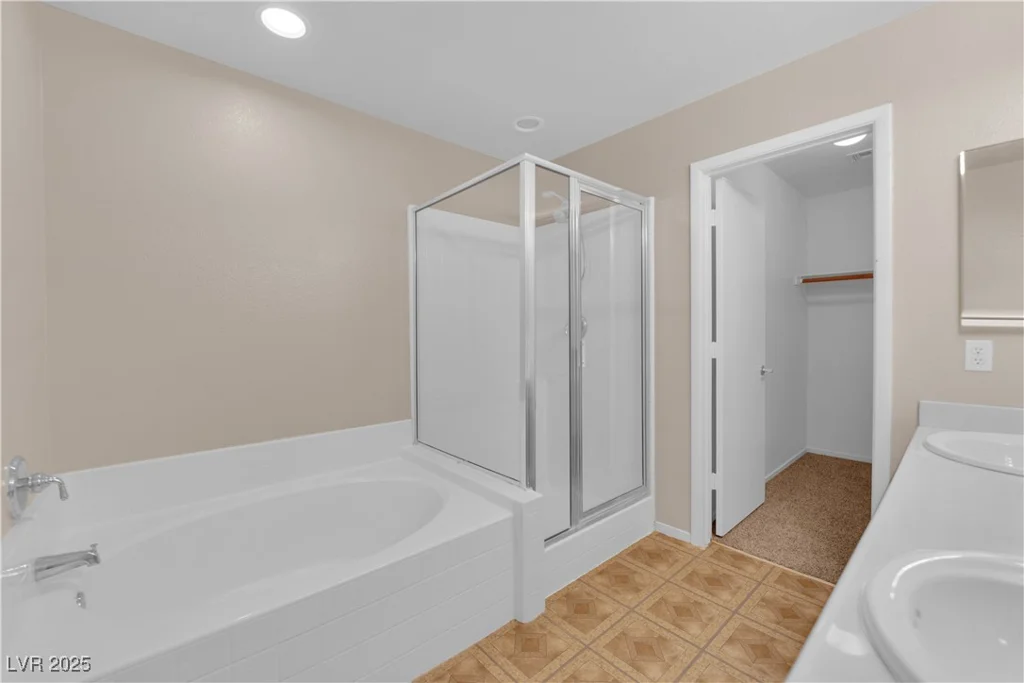 10646 Shifting Breeze, Las Vegas, NV 89129