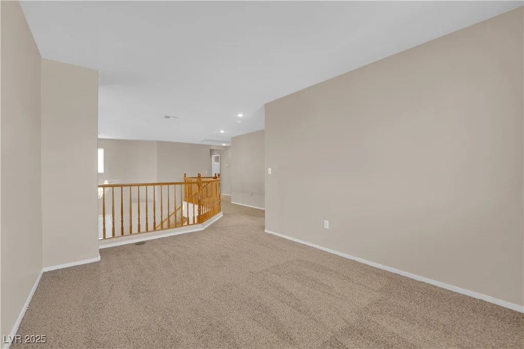 10646 Shifting Breeze, Las Vegas, NV 89129