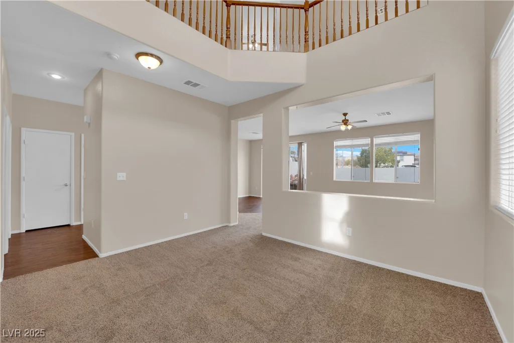 10646 Shifting Breeze, Las Vegas, NV 89129