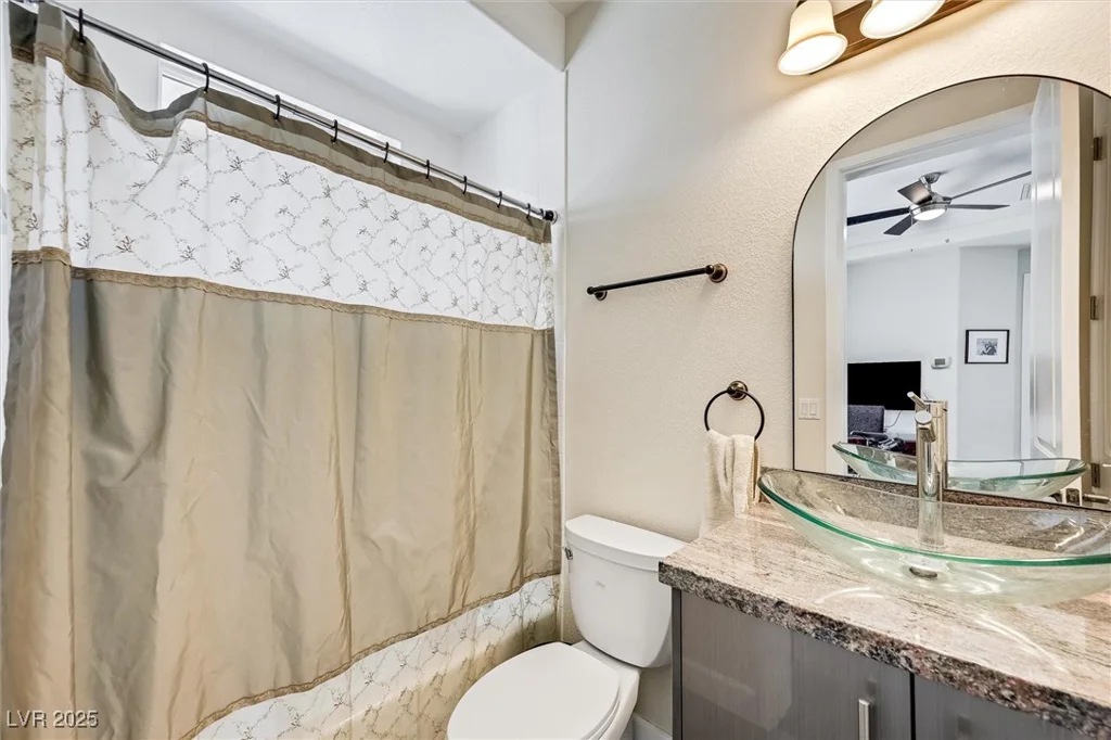 7192 Polita, Las Vegas, NV 89156
