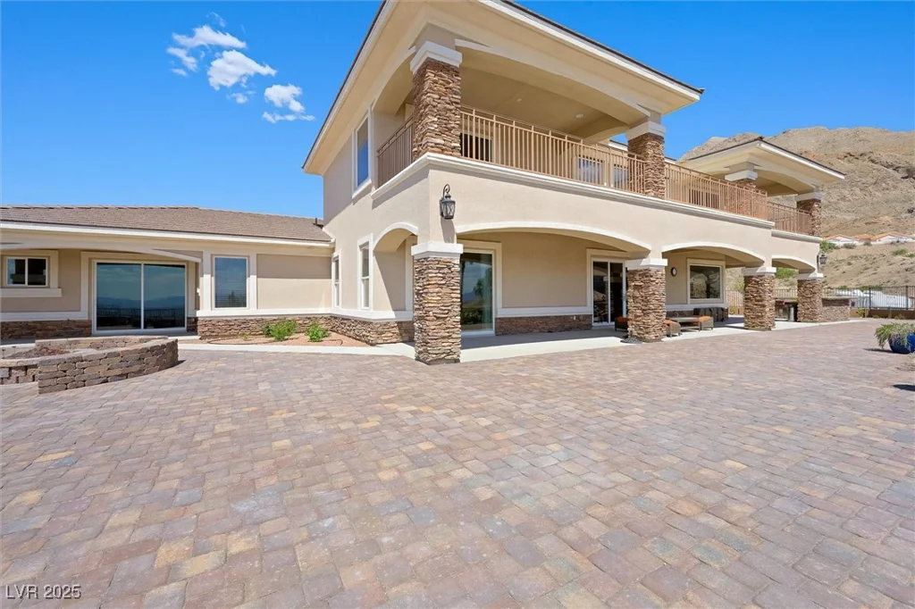 7192 Polita, Las Vegas, NV 89156