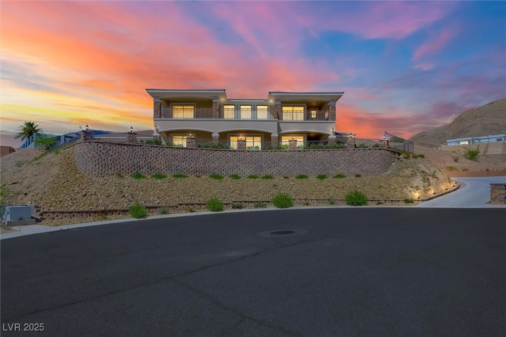 7192 Polita, Las Vegas, NV 89156