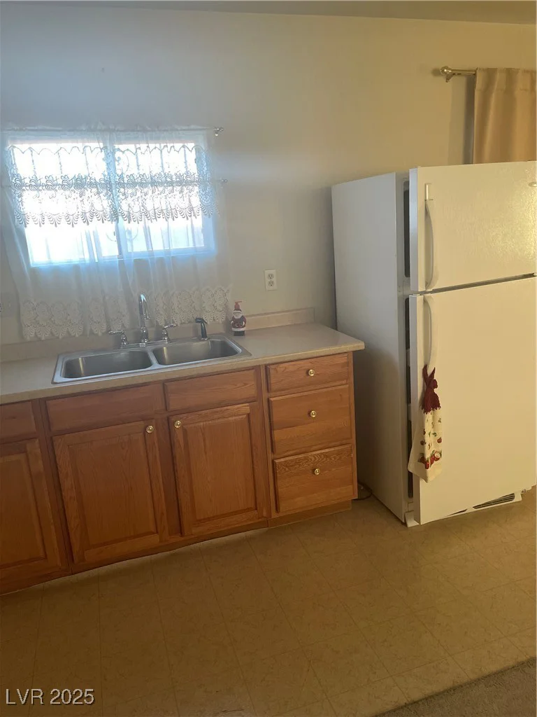 609 Victory, Henderson, NV 89015