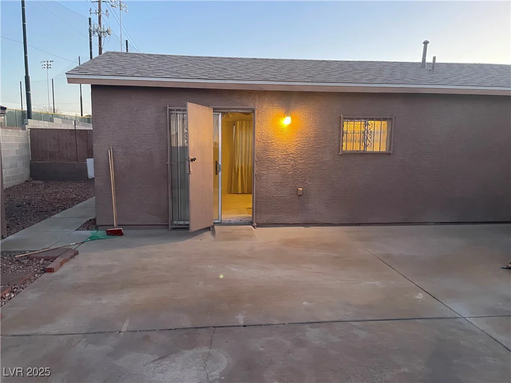 609 Victory, Henderson, NV 89015