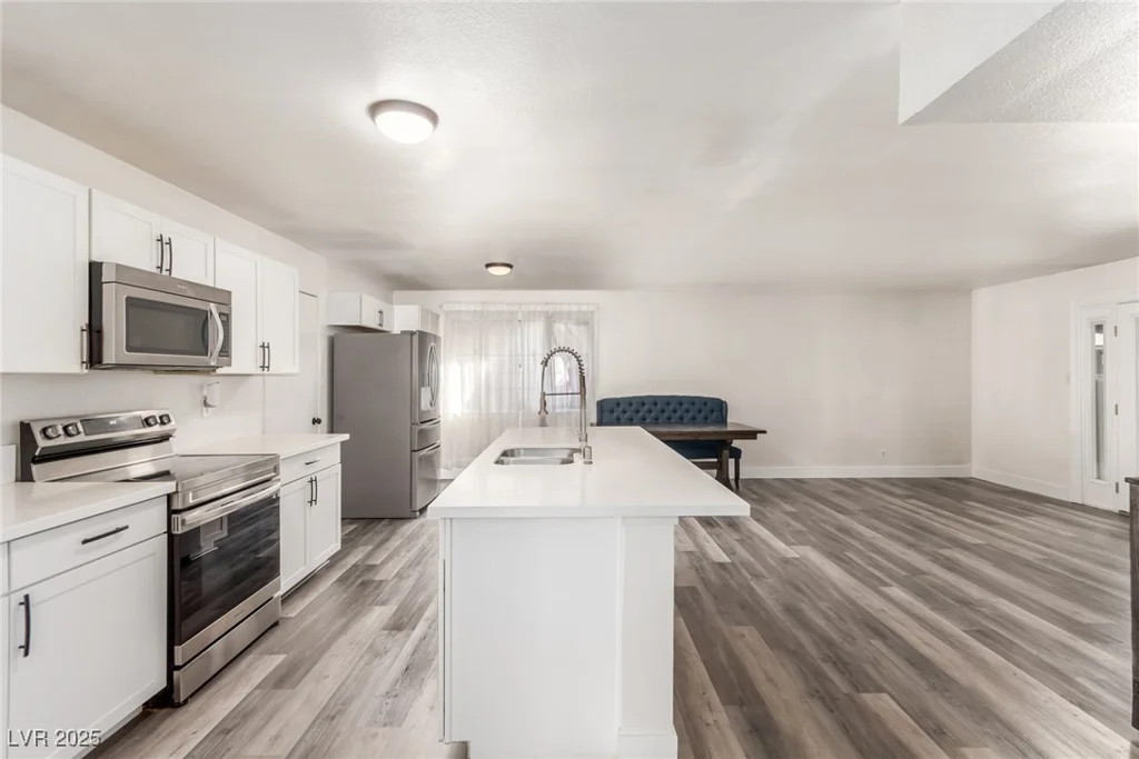 232 Colleen, Las Vegas, NV 89107