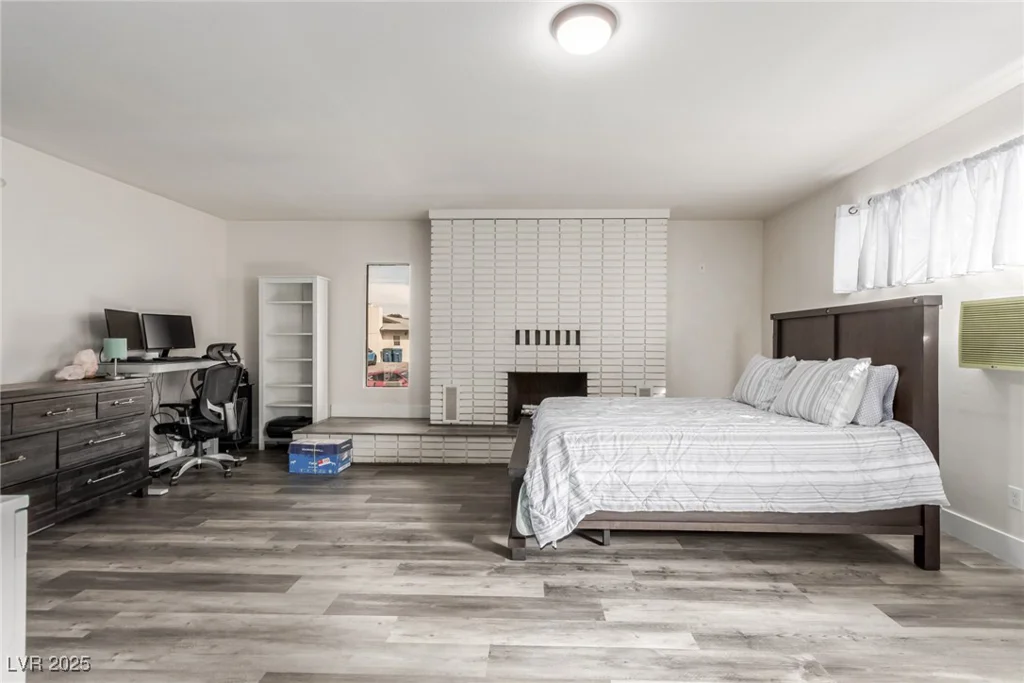 232 Colleen, Las Vegas, NV 89107