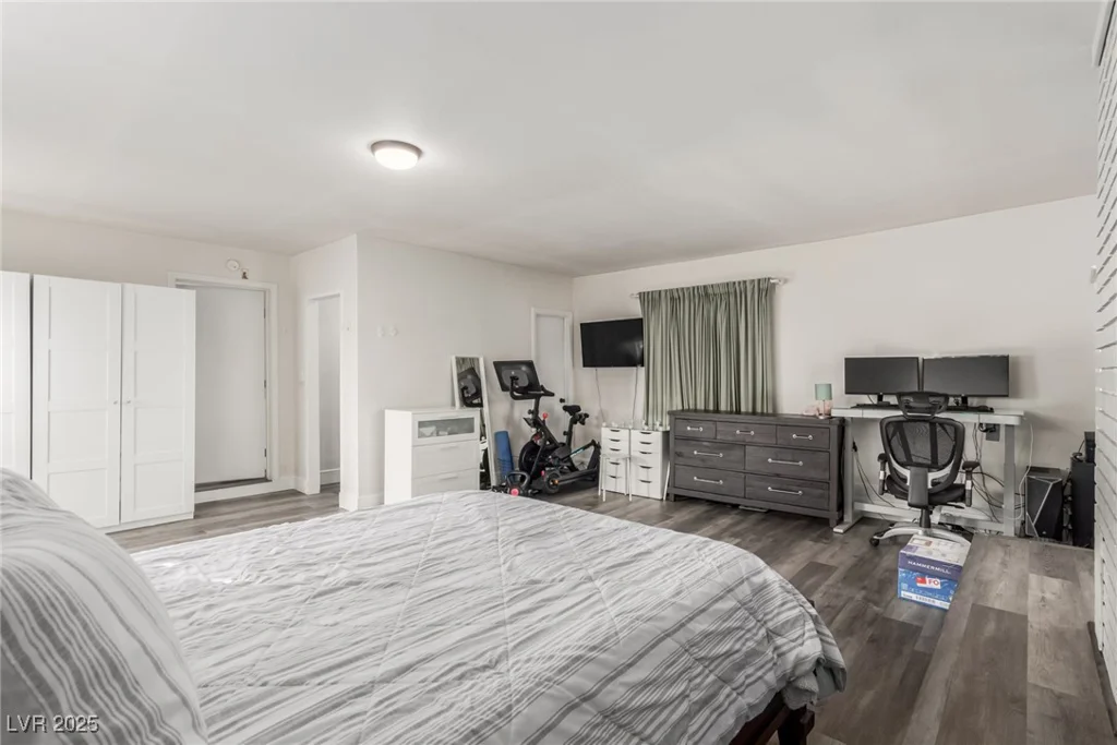 232 Colleen, Las Vegas, NV 89107