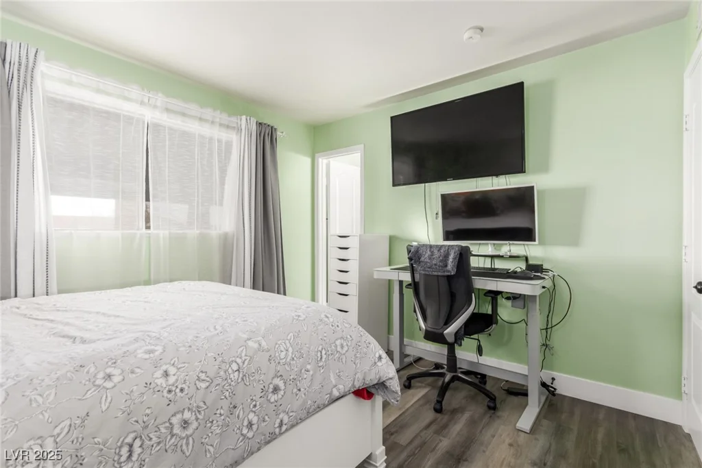 232 Colleen, Las Vegas, NV 89107