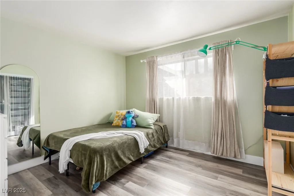 232 Colleen, Las Vegas, NV 89107