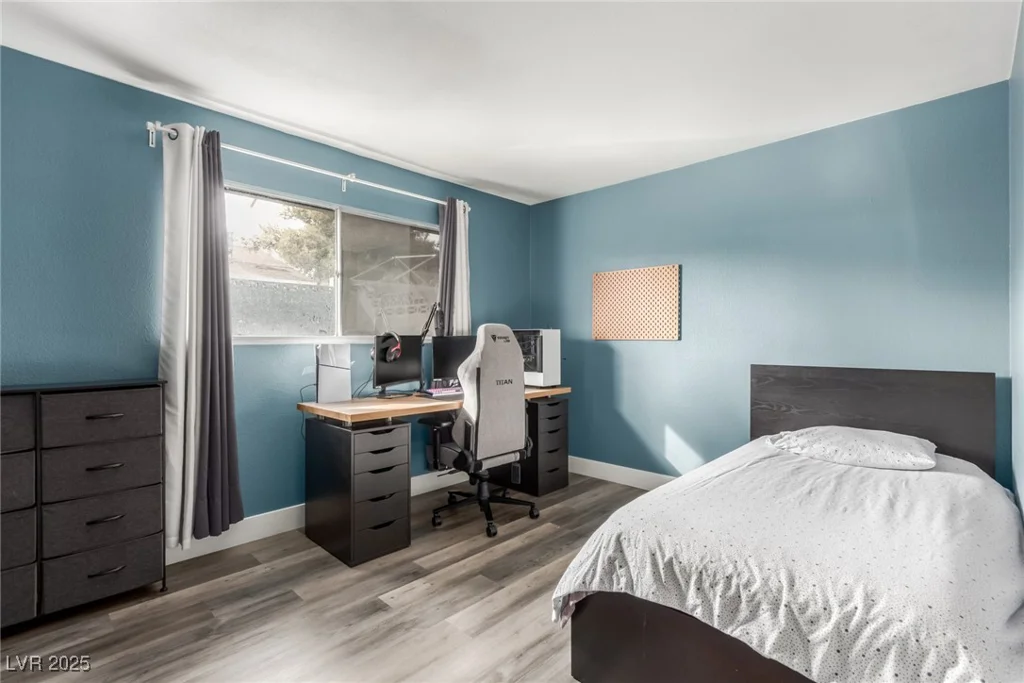 232 Colleen, Las Vegas, NV 89107