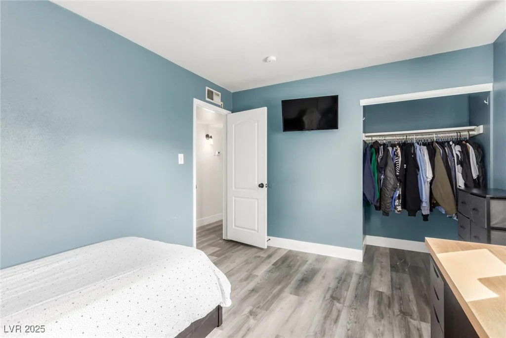232 Colleen, Las Vegas, NV 89107