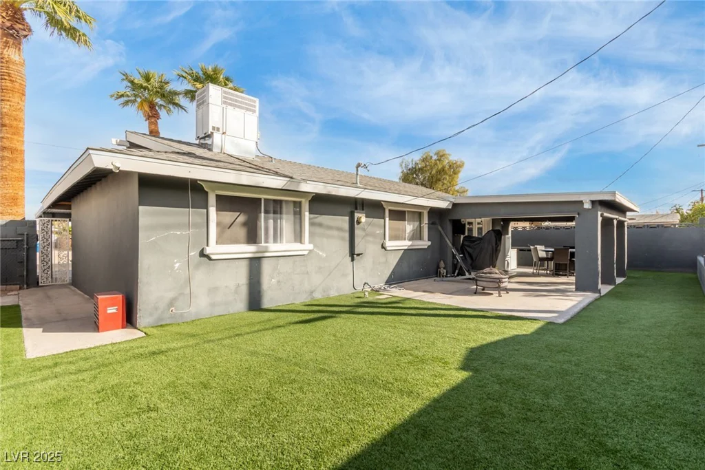 232 Colleen, Las Vegas, NV 89107