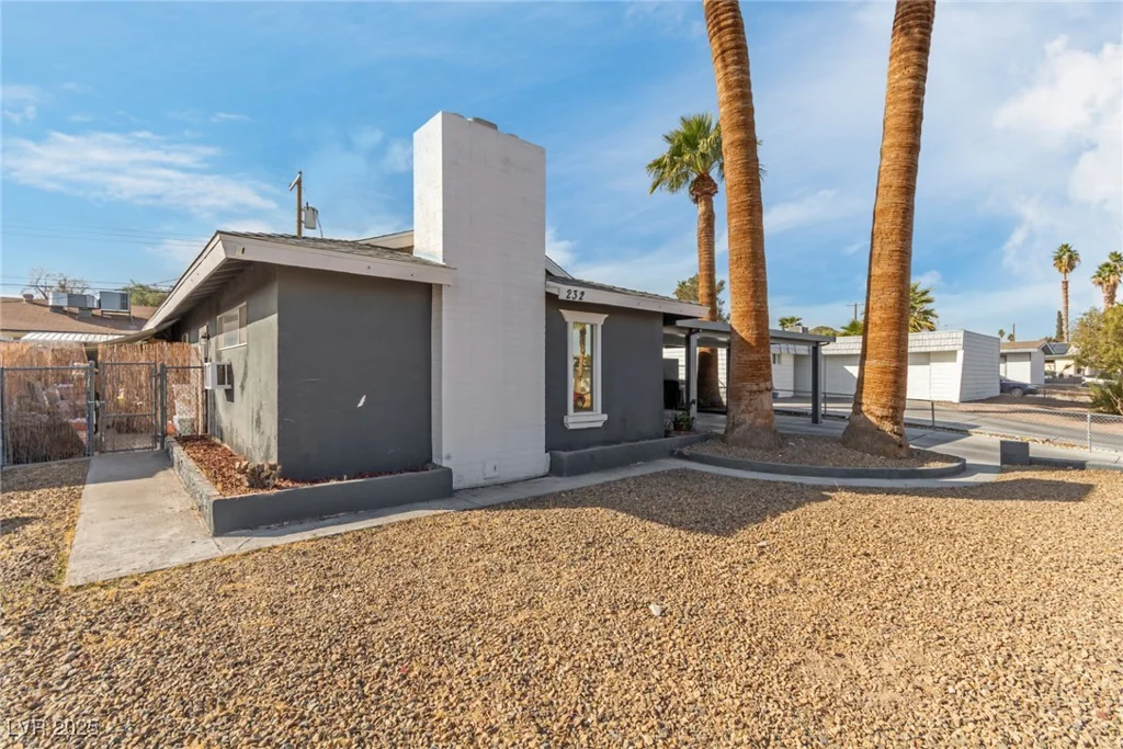 232 Colleen, Las Vegas, NV 89107