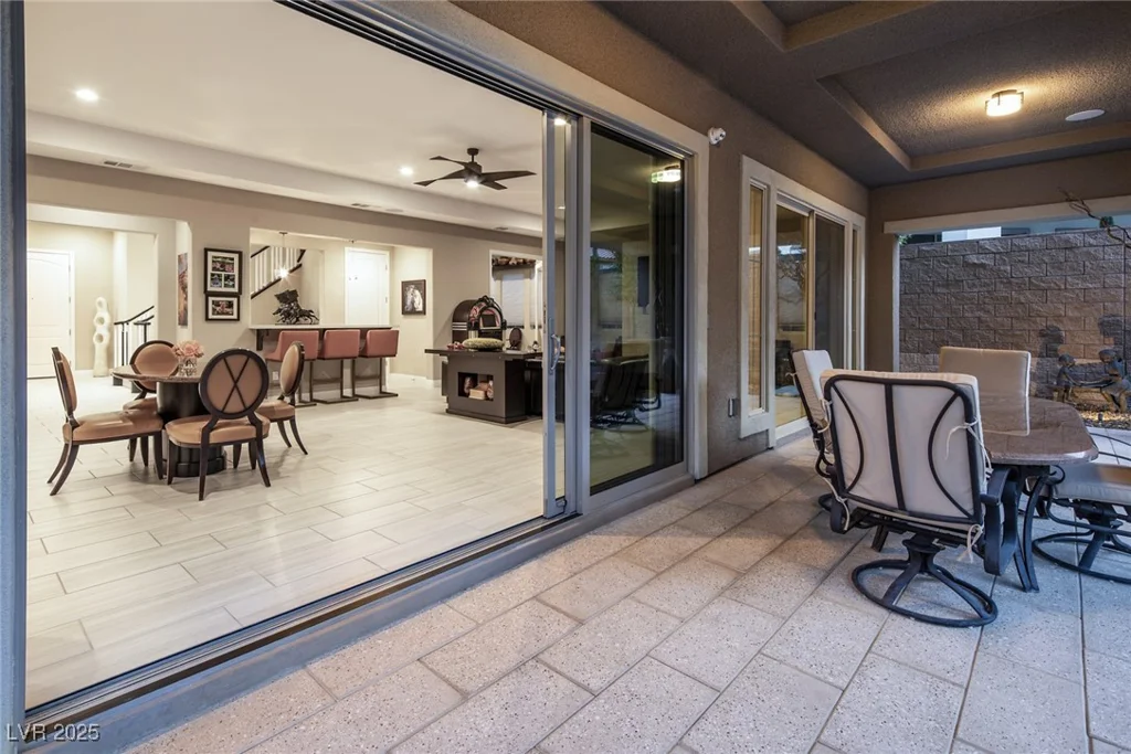 4202 San Alivia, Las Vegas, NV 89141