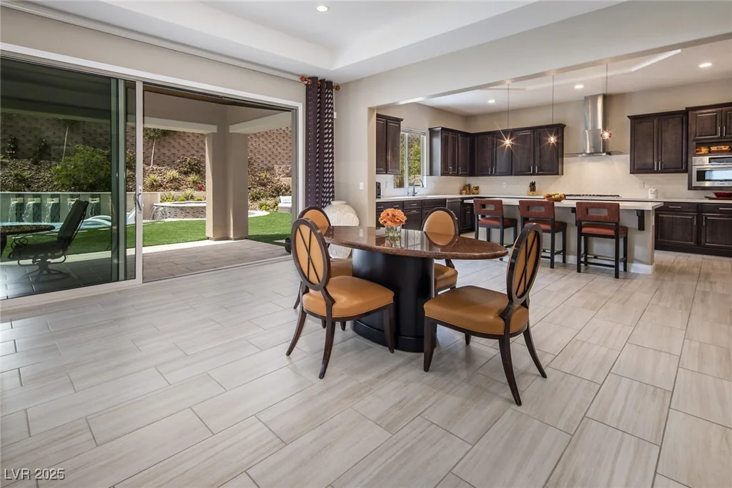 4202 San Alivia, Las Vegas, NV 89141