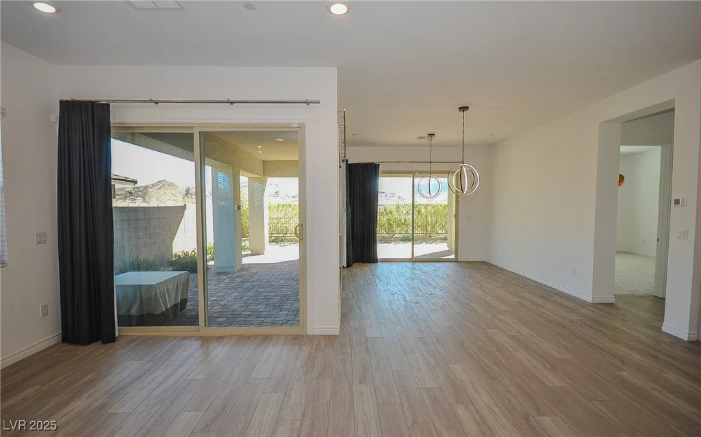 12457 Heritage Bend, Las Vegas, NV 89138