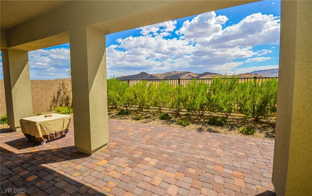 12457 Heritage Bend, Las Vegas, NV 89138