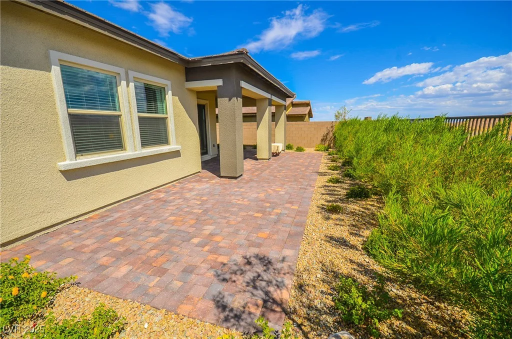 12457 Heritage Bend, Las Vegas, NV 89138