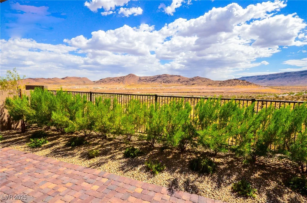 12457 Heritage Bend, Las Vegas, NV 89138