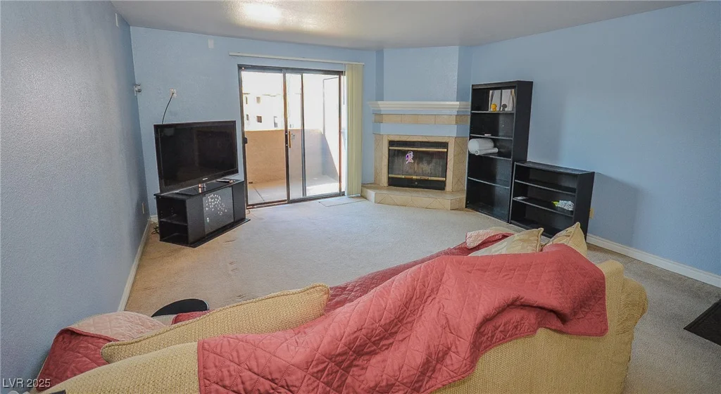 2451 Rainbow, Las Vegas, NV 89108