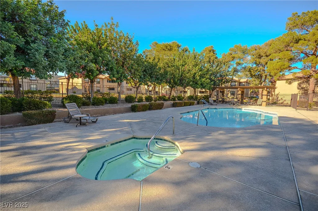 2451 Rainbow, Las Vegas, NV 89108