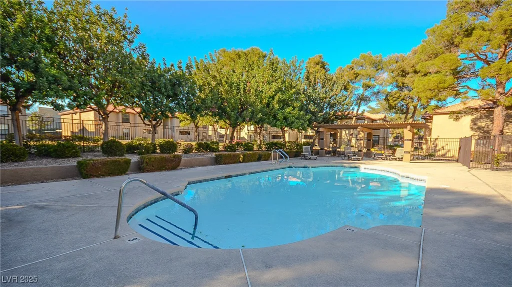 2451 Rainbow, Las Vegas, NV 89108