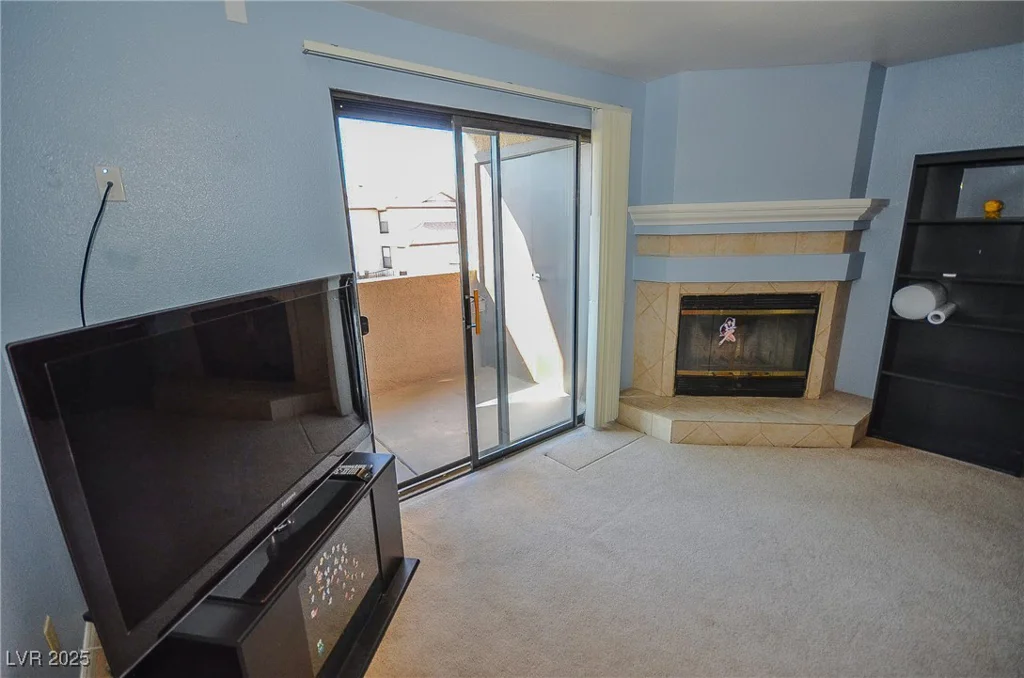 2451 Rainbow, Las Vegas, NV 89108
